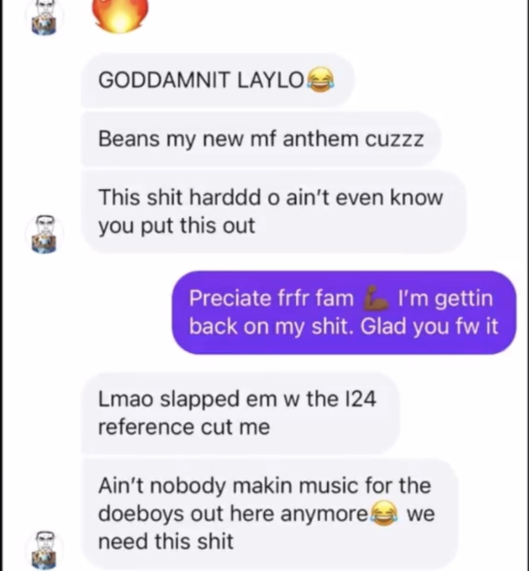 KDkellzz's tweet photo. @Skeemin13 Even when there is a fine bitch infront of him all he can think about is the black guys around. “This js your best friend?” 😂😂✌🏽 https://t.co/BpbYfcmRn2