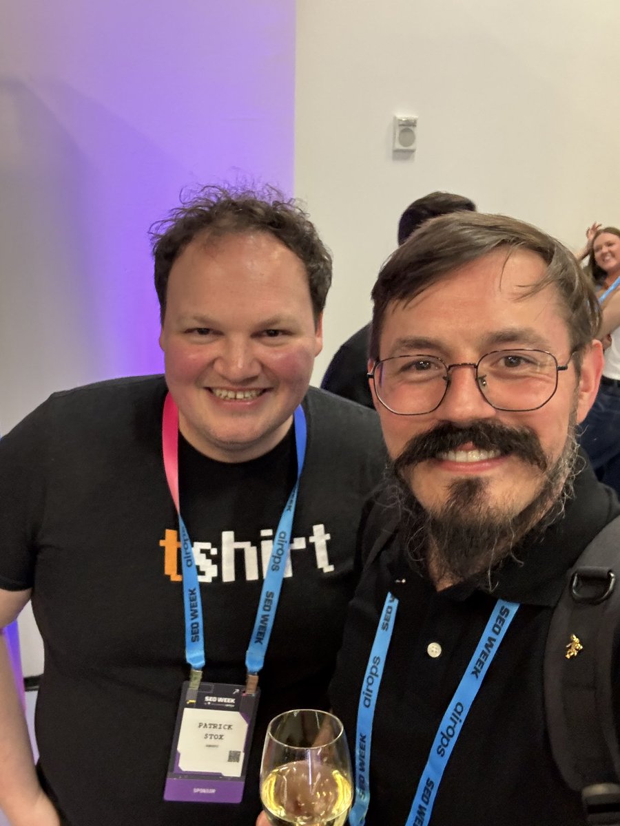 Rafael Simões 🇧🇷 - International SEO Consultant tweet media