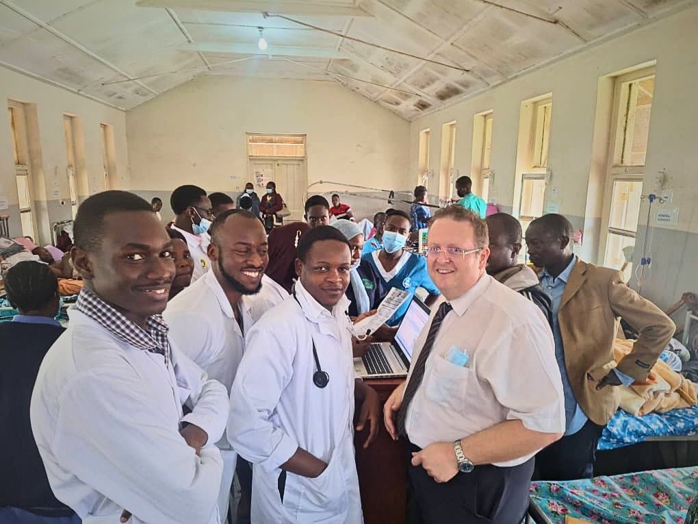 Equsat_Ug's tweet photo. Students and interns are gaining valuable hands-on experience through active participation in ward-based teaching within the Department of Surgery. 
These sessions provide practical exposure, enhance clinical skills, and bridge the gap between theory and real-world medical practice.

A strong foundation today shapes competent professionals tomorrow.