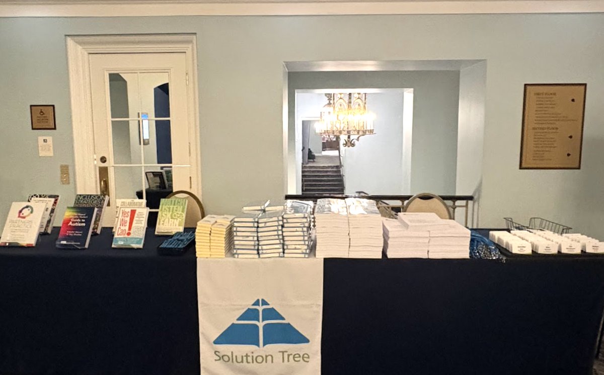 SolutionTree's tweet image. 84 educators. 5 states.

Day 1 of Yes We Can! is underway in Grand Rapids—focused on improving special education outcomes.

#SpecialEducation #EdLeaders #StudentSuccess
