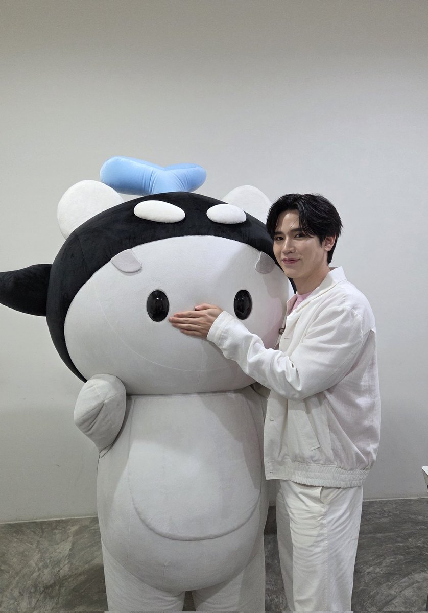 Polcasan tweet media