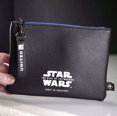 remoteyardsale's tweet image. buff.ly/EQ93y4g // Not everything needs to be brand new // Star Wars Promo Tote – Rise of Skywalker | United Theaters-Only Black Bag New // Used // #collectibles #ebayfinds #reseller #ebayseller #collectibles via @eBay
