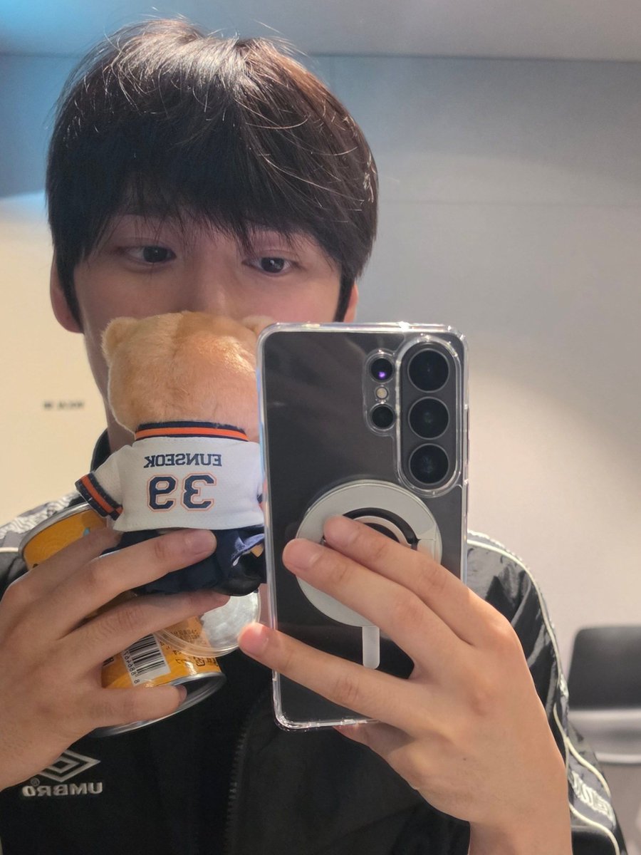 송치크 tweet media