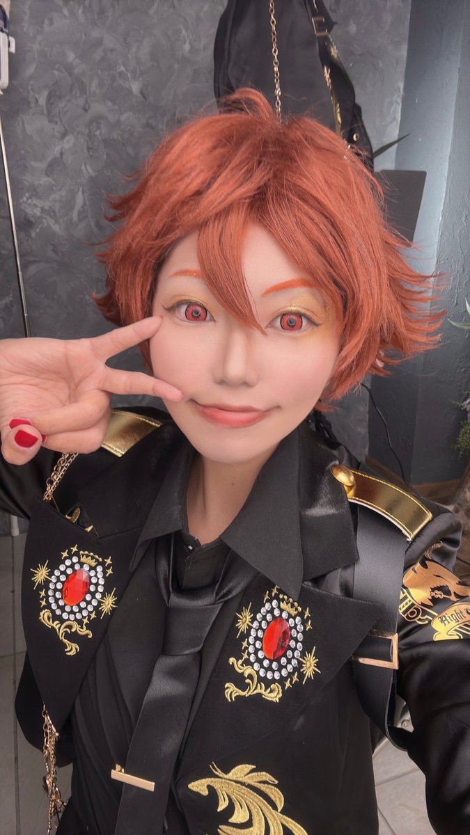 Et_Nanana's tweet photo. 今日はいつものらびゅる5周年記念ぶれじゅ💎撮影でした~~~みんな長いことかわらずあそんでくれてありがとうねぇ✨✨引き続きよろしくお願いいたします🙇‍♀️❣️（集合なおやせんせいからいただきましたっ📸💁‍♀️✨）
 #弊らびゅる https://t.co/X0gIwh0XKW