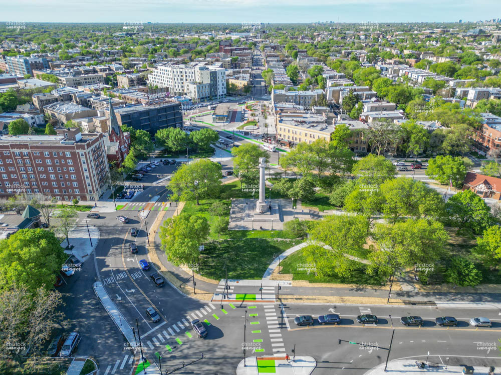 ChiStockImages's tweet photo. Logan Square Centennial Monument and New Pedestrian Plaza with Updated Traffic Flow. https://t.co/pVl1BzltRW