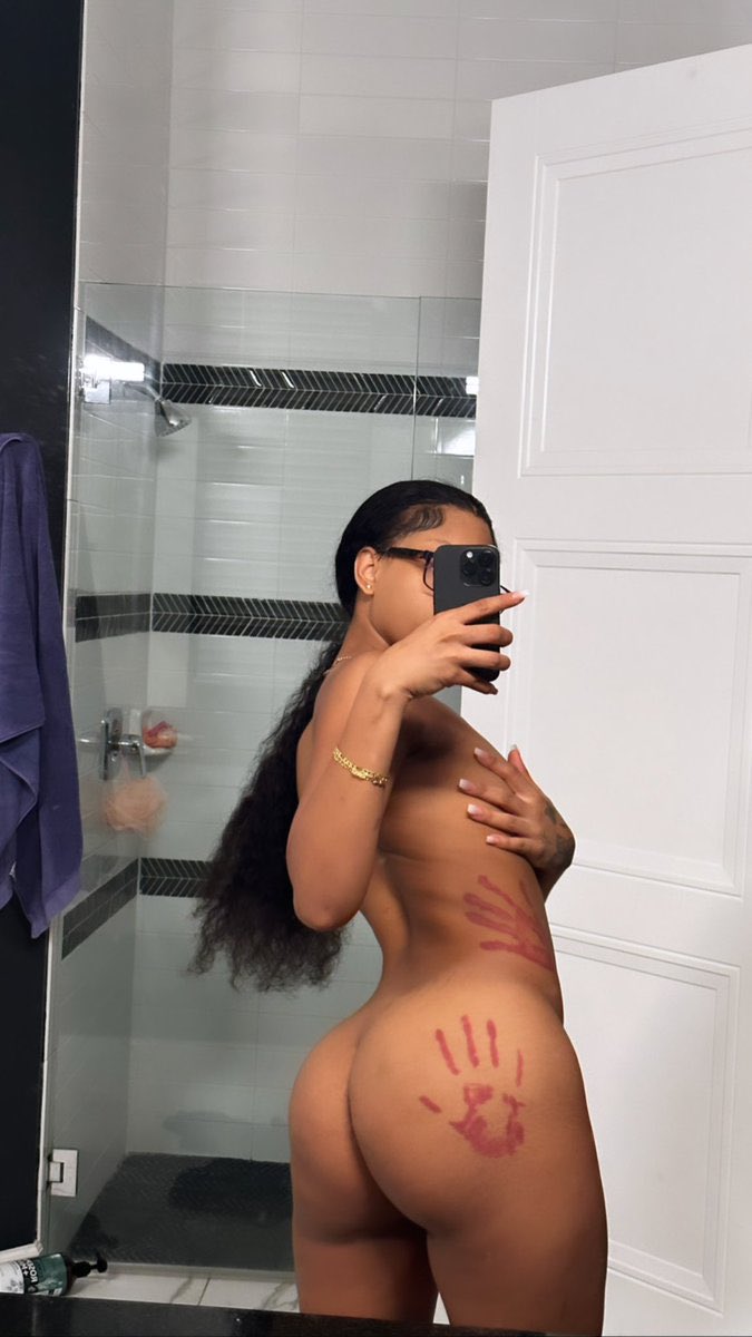 SOFT LIIYAH🦋🦋 tweet media