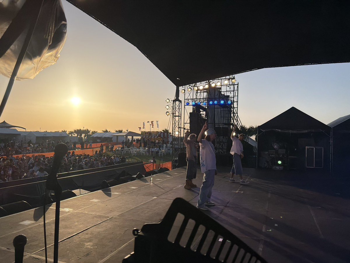 ____TAKA_______'s tweet photo. Okinawa🌺
夕焼け空とGOOD MUSIC
最高でした https://t.co/uKWJIpWBXP