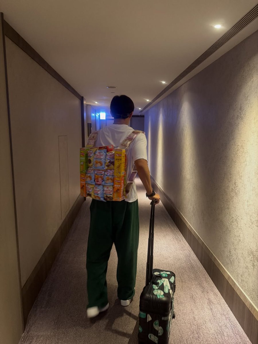 𝐌𝐆 tweet media