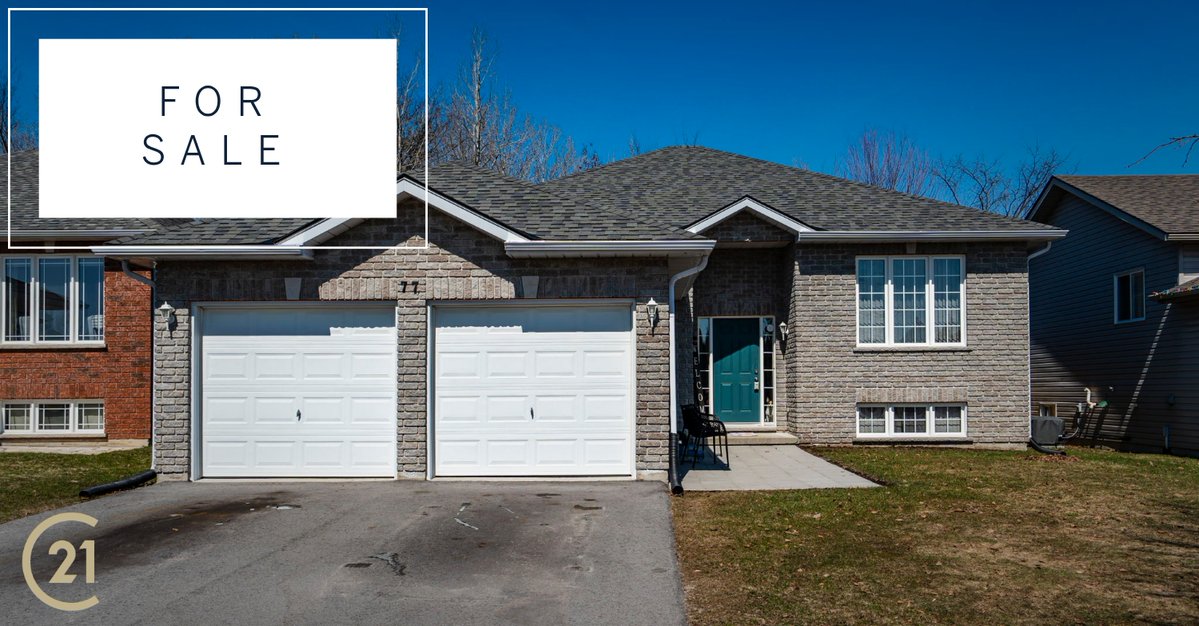 ✨ Welcome to 77 Georgia’s Walk ✨
Walk in and feel right at home in this bright, beautifully maintained raised bungalow. Featuring 3 bedrooms, 2 bathrooms, a cozy fireplace, and a functional layout designed for everyday livin... homeforsale.at/77_GEORGIAS_WA…