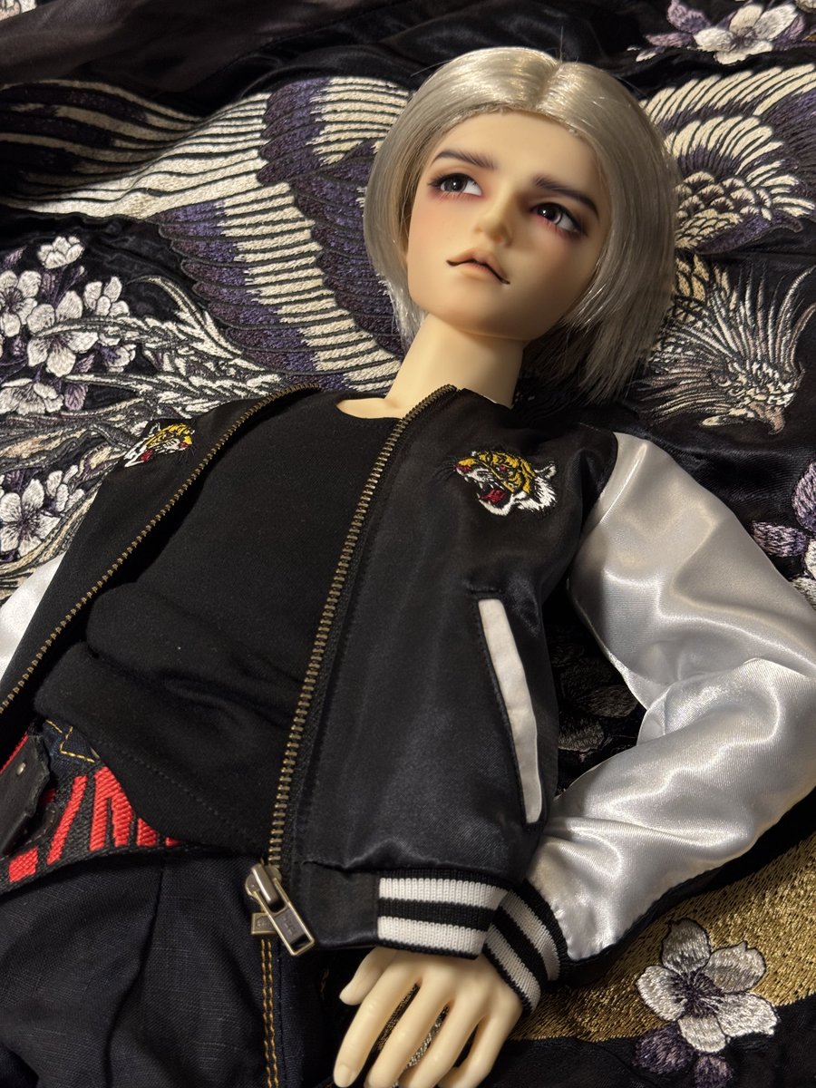 貴津@skinpop tweet media