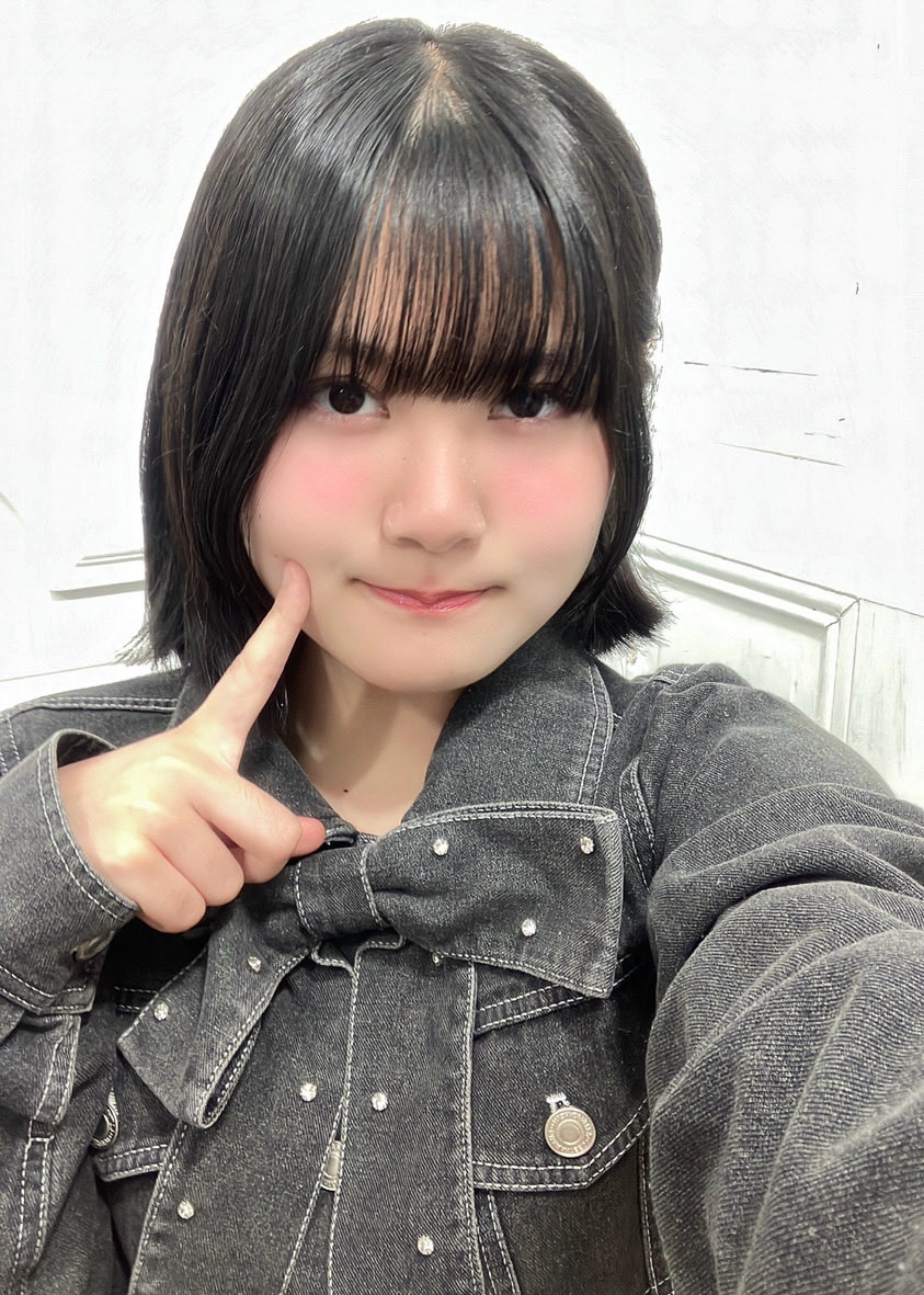 はな tweet media