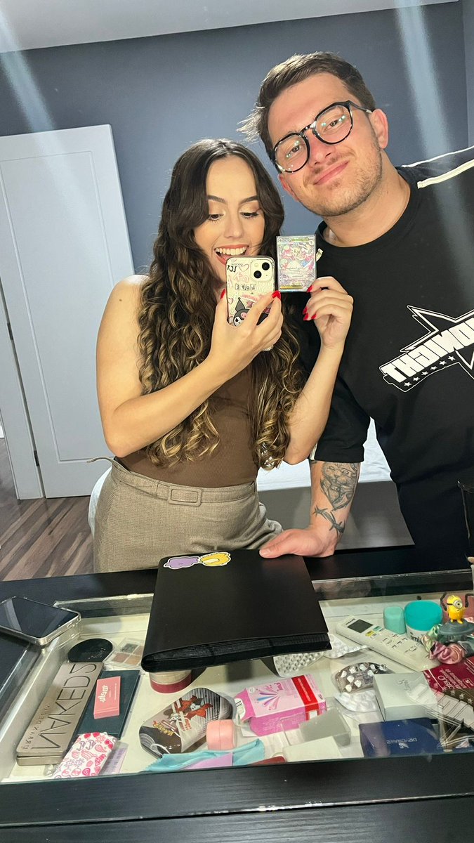 IsahMew está baebae dazideia tweet media