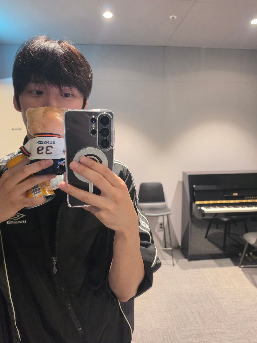 อึนซอกมาอวดน้องเนยจิ๋ววว ♡ ♡