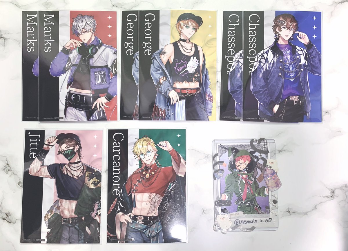 nemuix_x_oO's tweet photo. 【交換】千銃士R Theキャラ 特典

譲 ❥ マークス2┊︎ジョージ2┊︎シャスポー2┊︎十手┊︎カルカノーレ

求 ❥ ベルガー記念日ブロ(2025,26)┊︎缶バッジ

✧缶バには当方2:1の比率を考えております。

難しいとは思いますがお気軽にお声かけください🎀 https://t.co/1PrLfMZKu7
