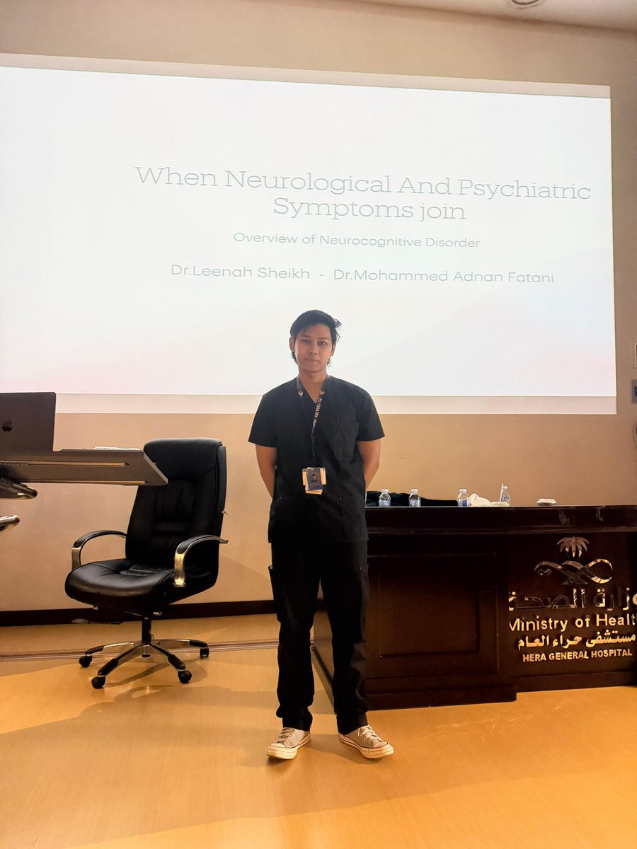 Moh__adn's tweet photo. وحدة من اهدافي قبل التخرج اني اقدم كورس حضوري لفريق الطب النفسي ( The Place that Contained my Passion ) 🪻

والحمدلله حققت دا الهدف دحين بقي اني اتخرج  بسلام 

#NeuroPsych https://t.co/U18GHMHKJe