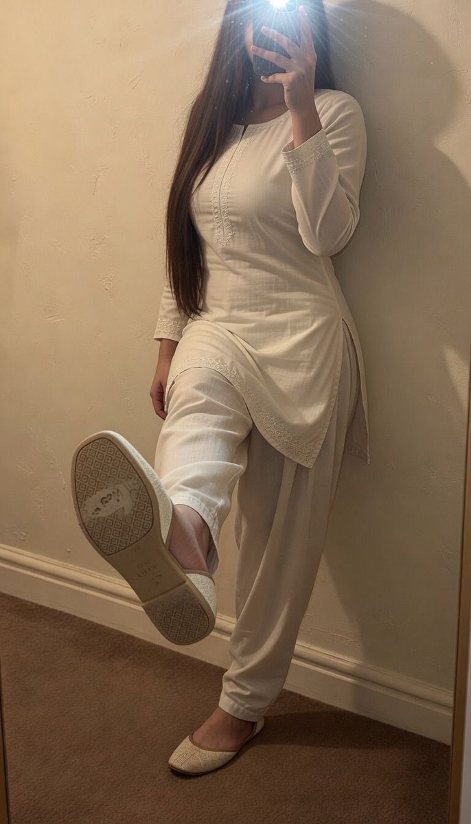 Goddess Nailah 🇵🇰 tweet media