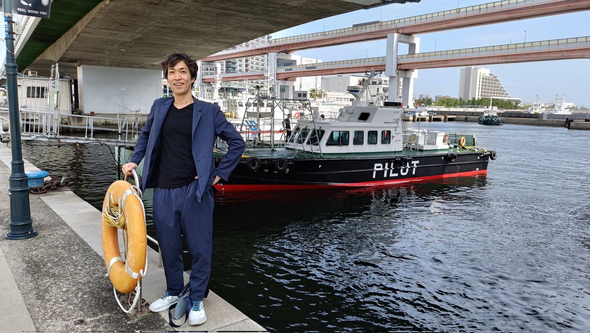 kojis31's tweet photo. 神戸へ���ってきました⚓️
しっかり降り立ったのは18年近くぶりかも🕐️

山と海が近いというところが、神戸のよいところです✨️
今回は海方面へ🌊

基本インドア派ですが、たまには海の空気を感じたくなることもあるのです😆 https://t.co/OLmsX7pud5