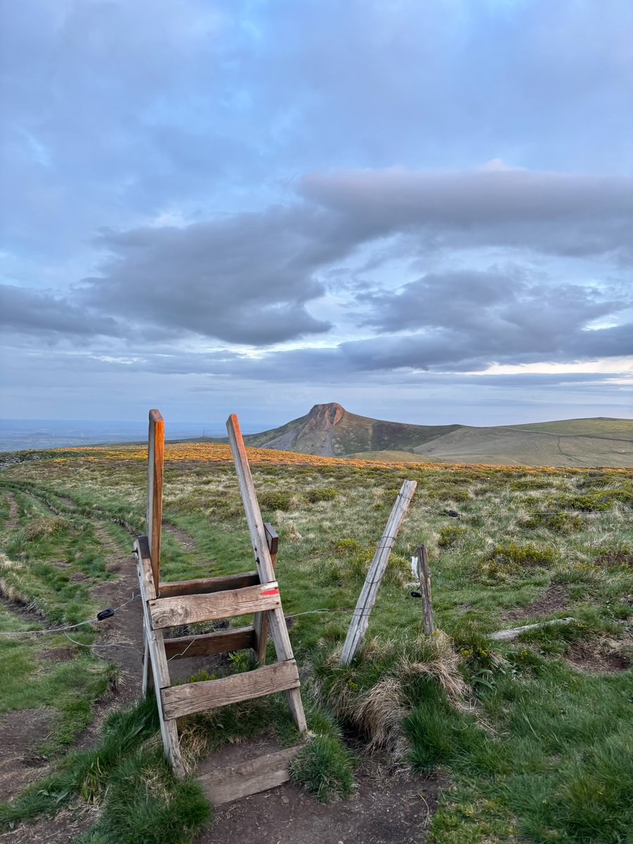 Massif du Sancy tweet media