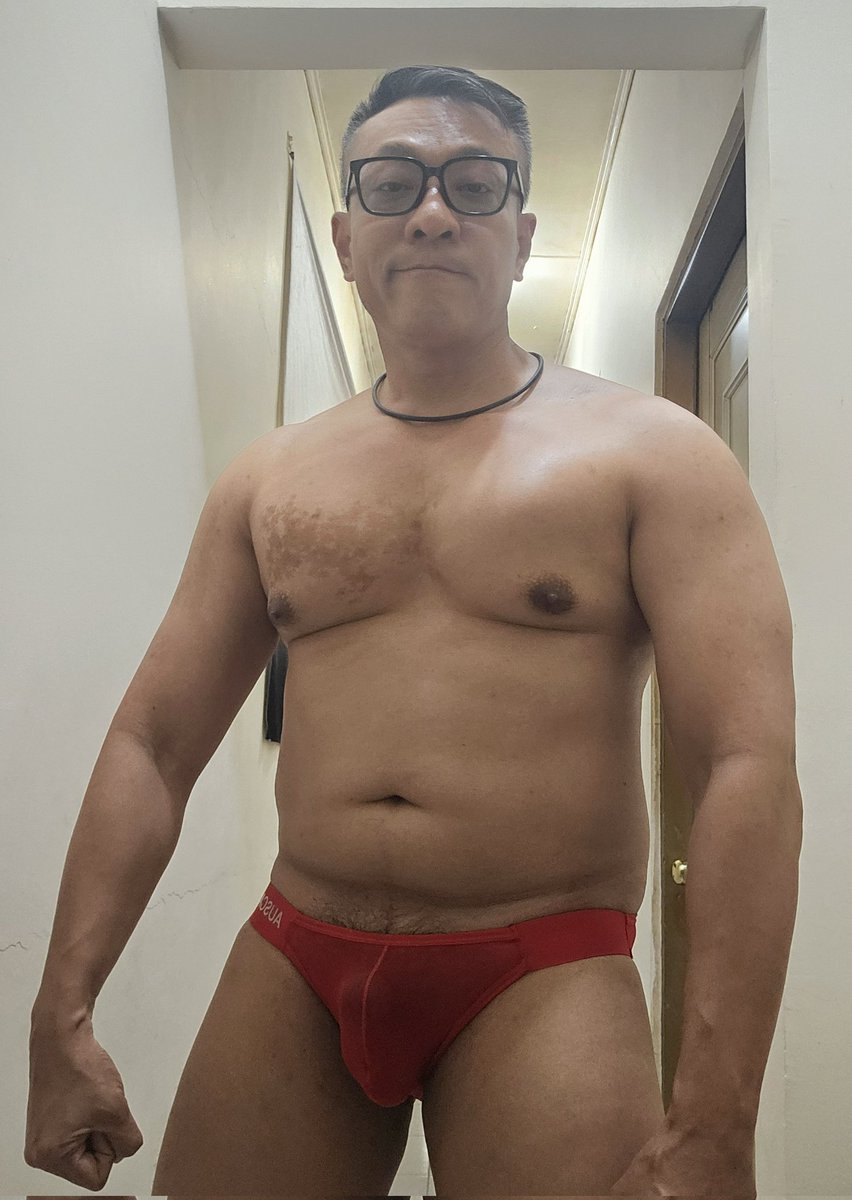 不要再別的社群媒體說什麼 tweet media