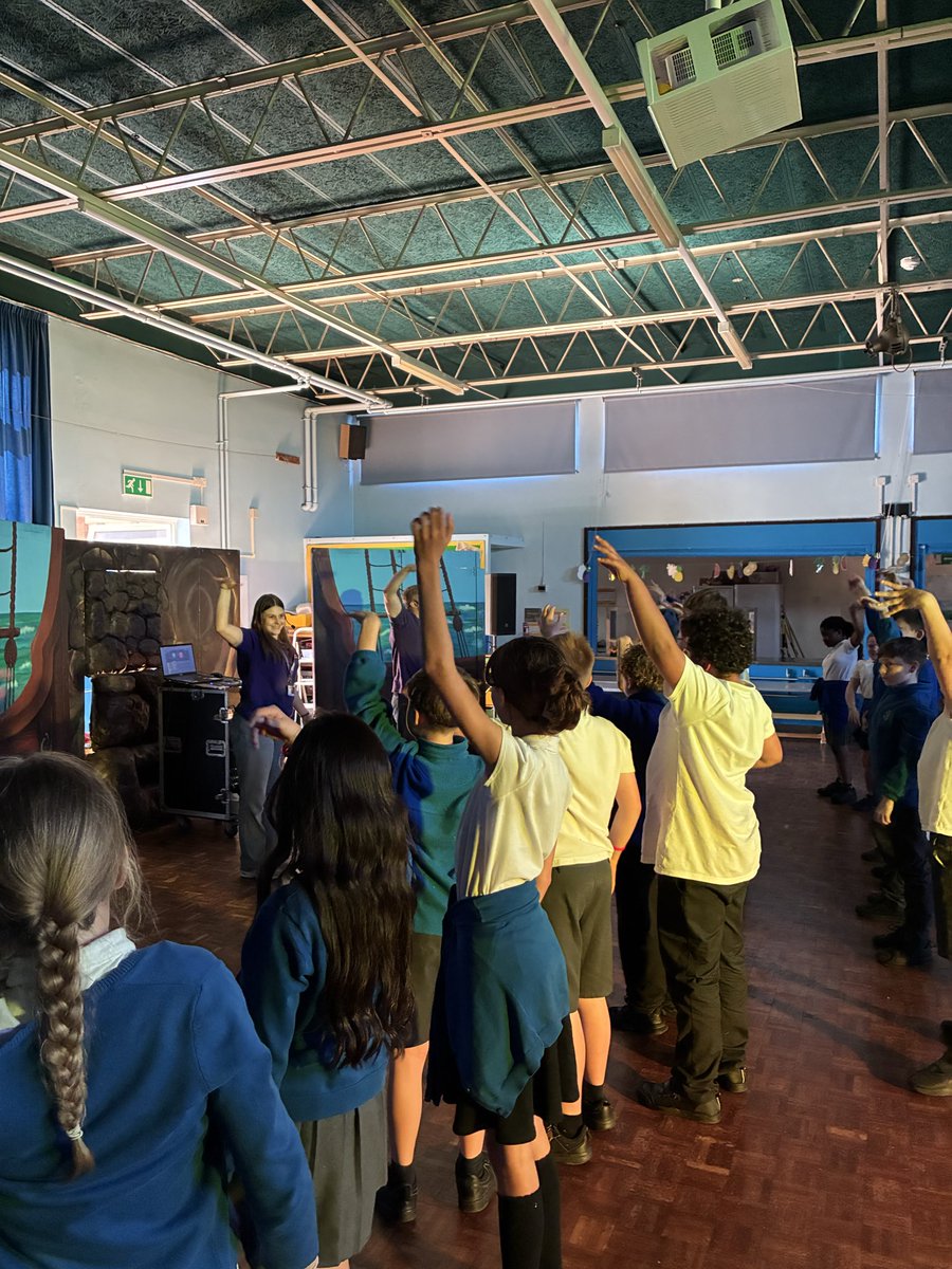 latimerprimary's tweet image. #Class6VL has loved watching ‘Treasure Island’ today. The workshop afterwards has really helped us think about how we will perform our very own production at the end of the year #excitingtimes #endofyearprep #Theatre
