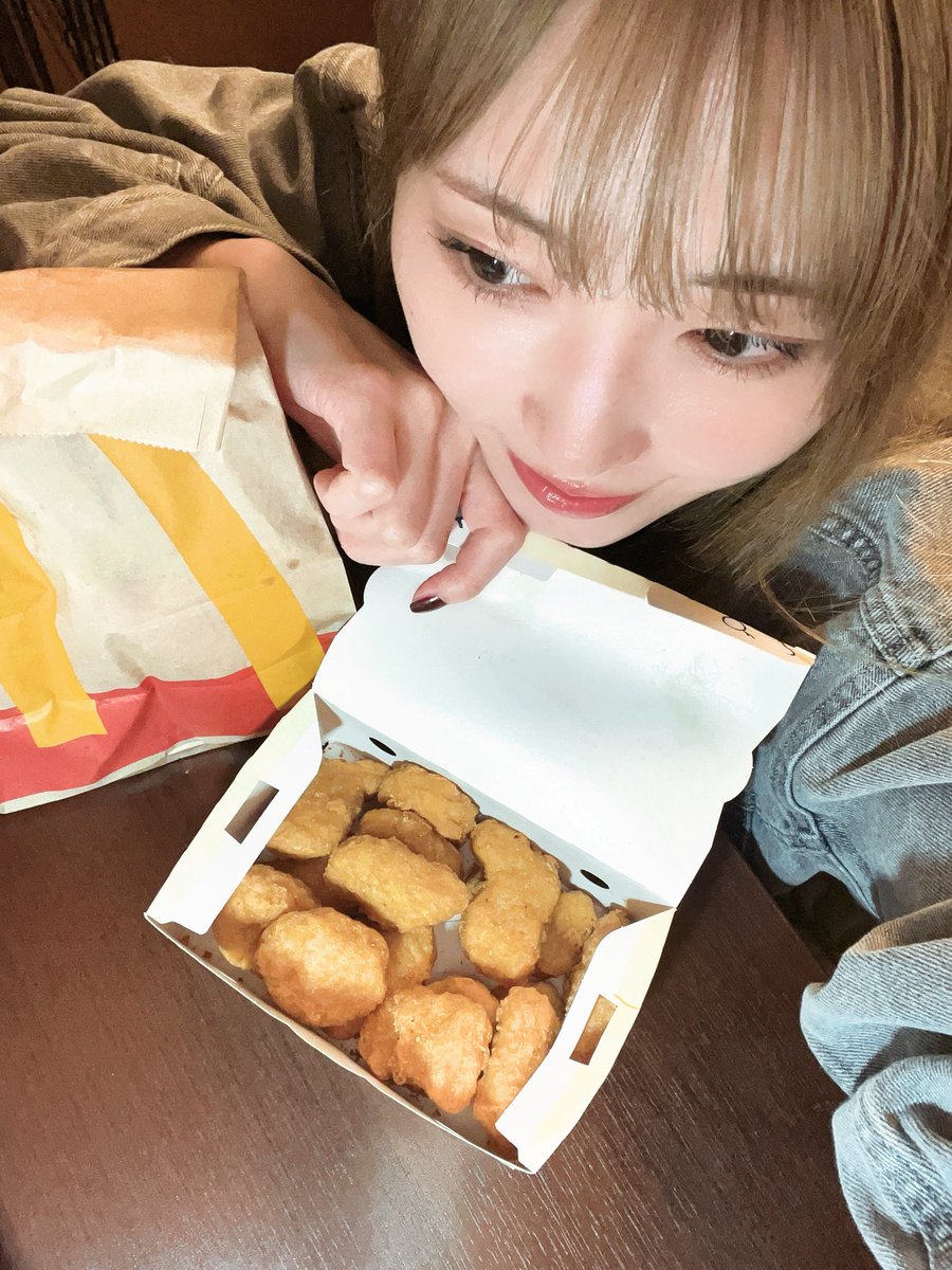4月の #ふくの日 は、、、
パラッパッパッパー(がなり)‼️‼️‼️