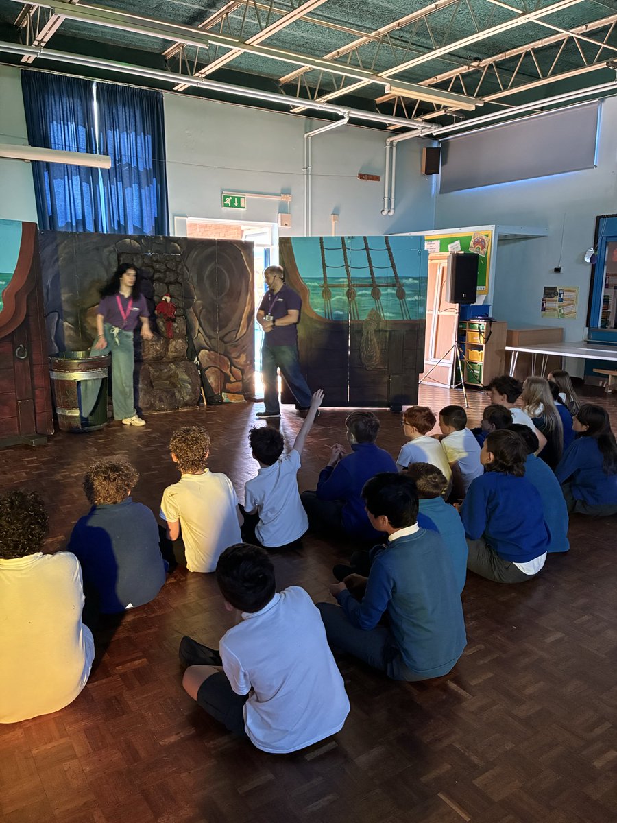 latimerprimary's tweet image. #Class6VL has loved watching ‘Treasure Island’ today. The workshop afterwards has really helped us think about how we will perform our very own production at the end of the year #excitingtimes #endofyearprep #Theatre