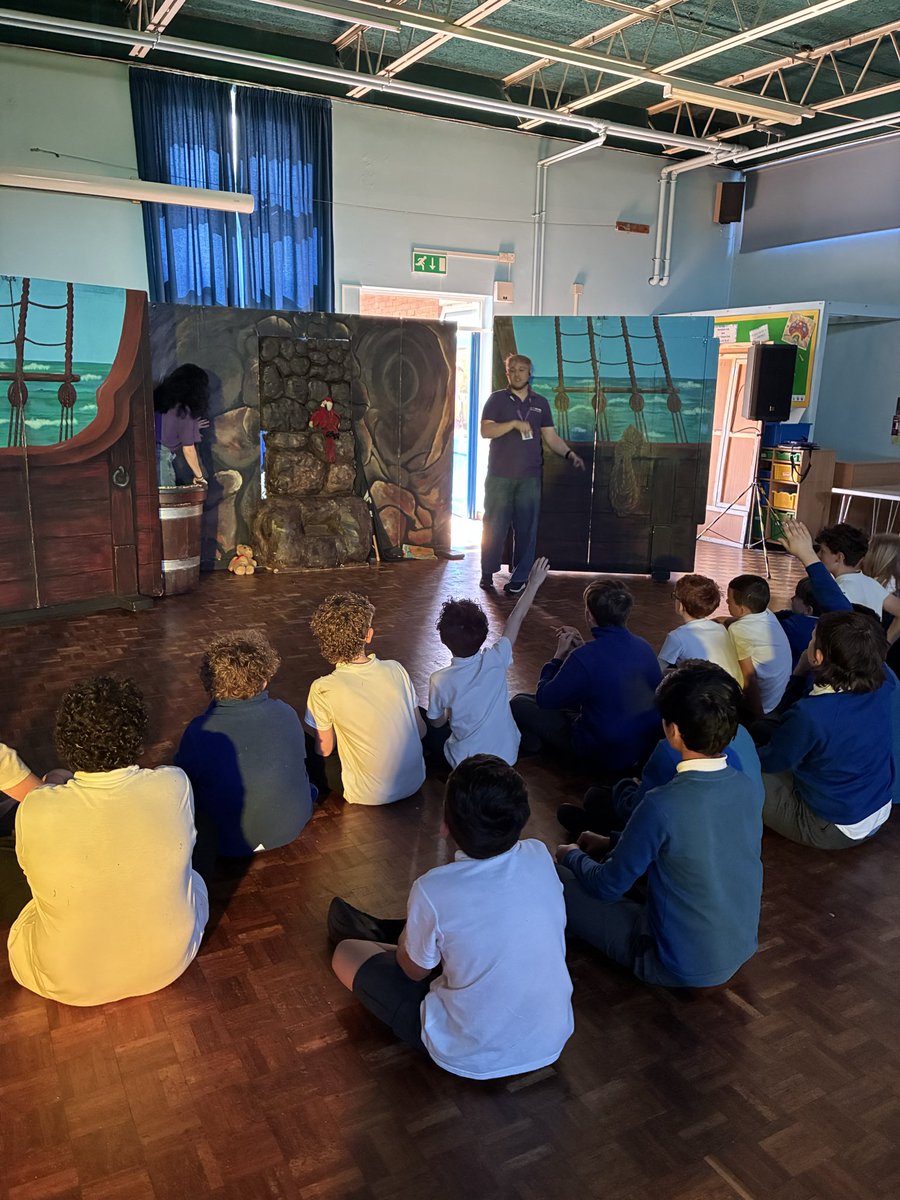 latimerprimary's tweet image. #Class6VL has loved watching ‘Treasure Island’ today. The workshop afterwards has really helped us think about how we will perform our very own production at the end of the year #excitingtimes #endofyearprep #Theatre
