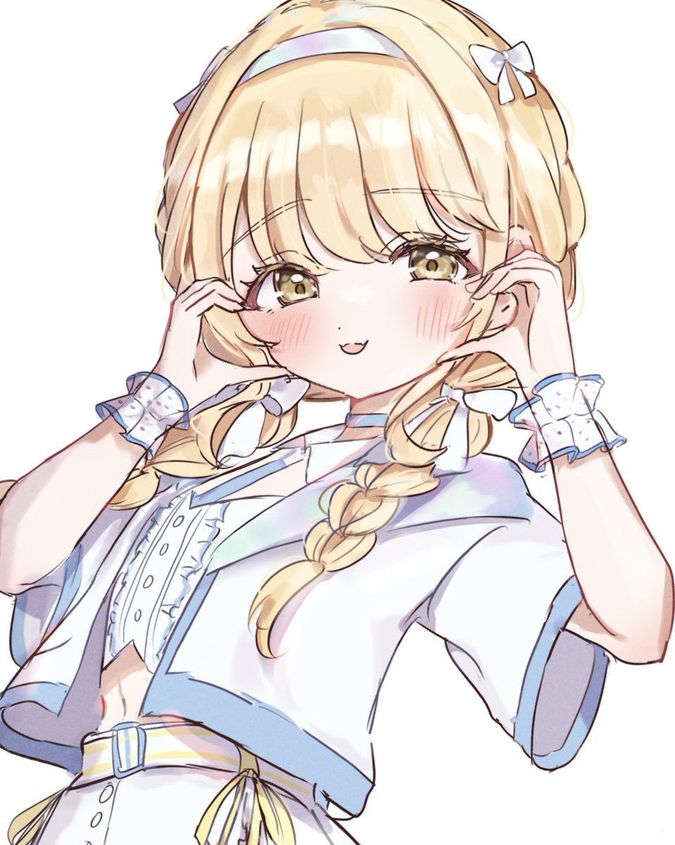 まるの tweet media