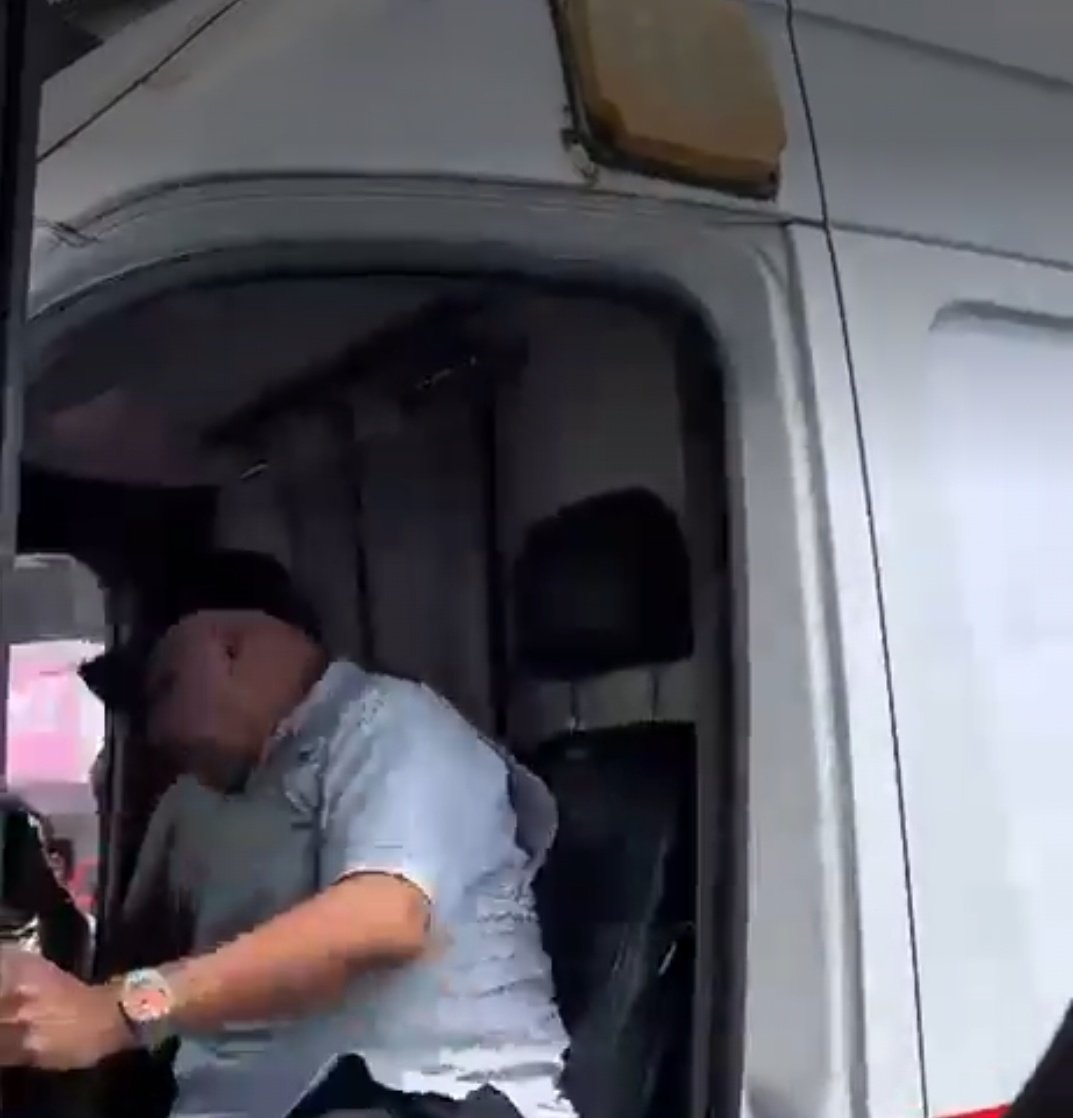 Santy ec tweet media