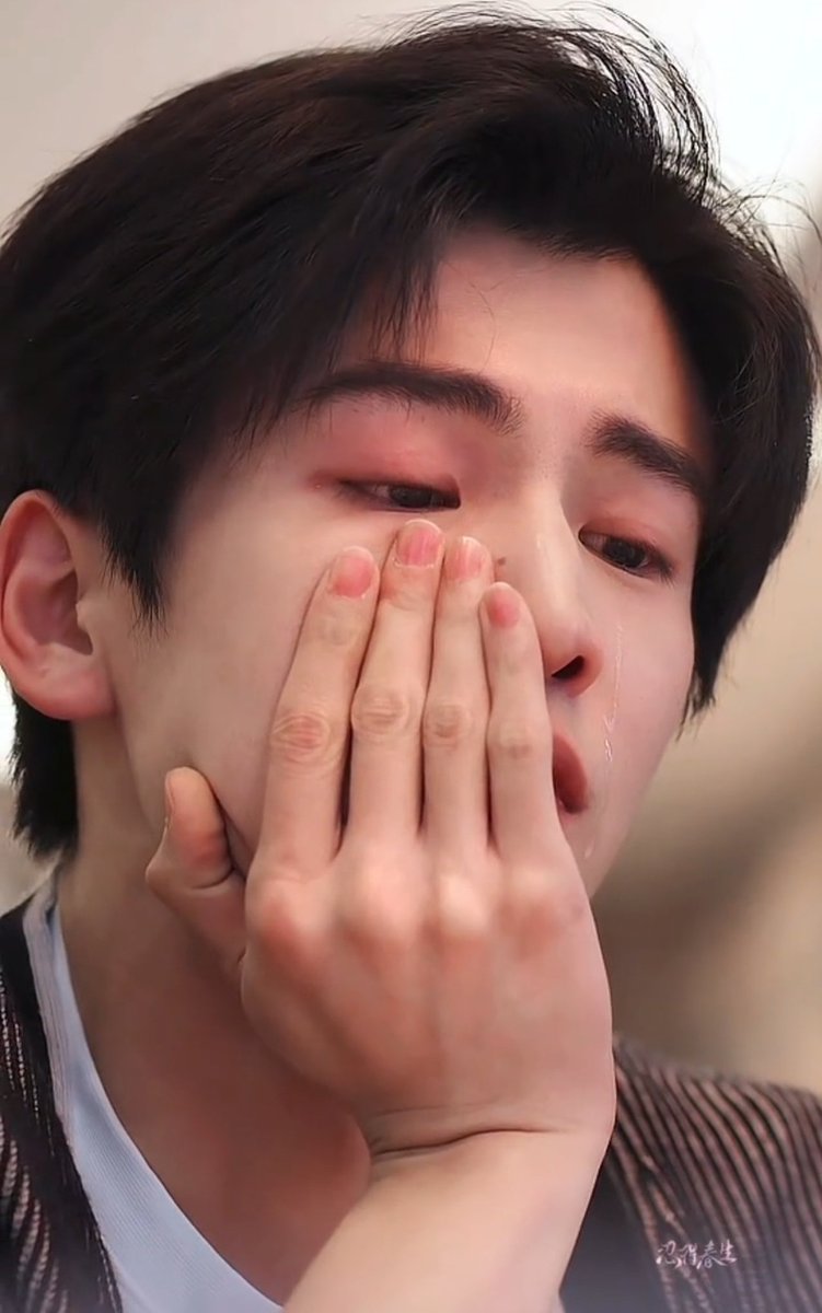 𝐲𝐮𝐞 tweet media