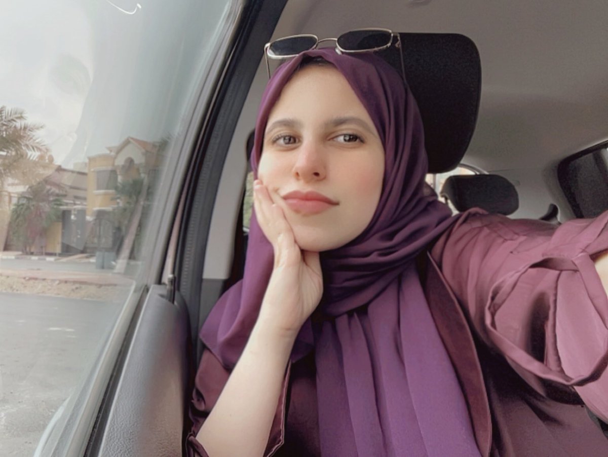 الآنسة هاء. tweet media