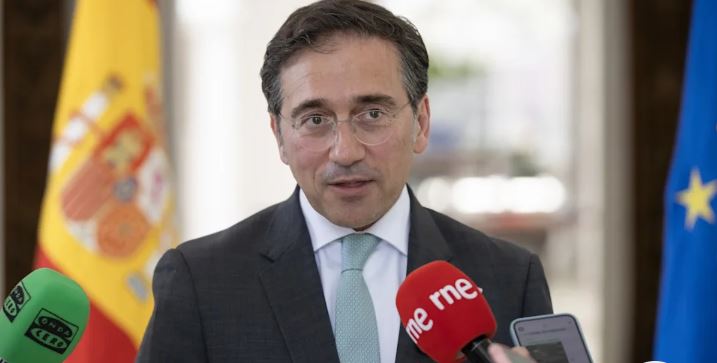 Caperuzacubana's tweet image. 🗣️ | Albares afirma que el pueblo de #Cuba🇨🇺 es el que debe decidir "libremente sobre su futuro"

También abogó por el fin de la situación humanitaria "inaceptable" por la que atraviesa la nación cubana.

👉cubasi.cu/noticia/albare…