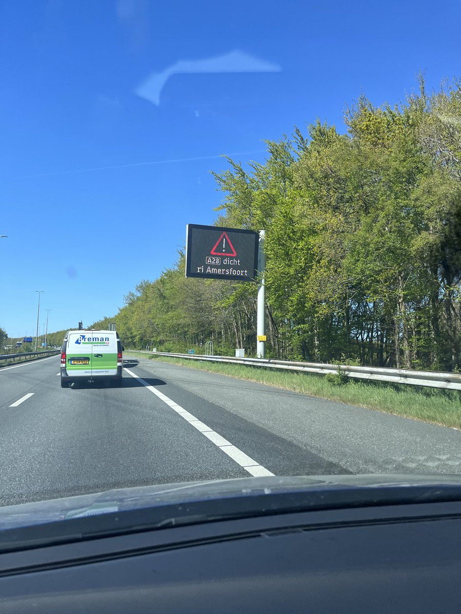 bakkernico's tweet photo. Enorme #brand ‘t Harde, #veluwe 29/04/2026 https://t.co/ZcpcNgcIX7