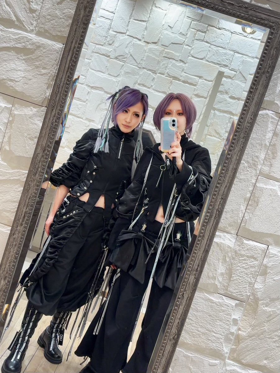 ヒサガ tweet media