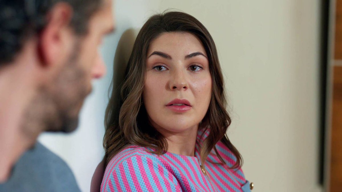 NovaTDT's tweet image. Ferda está dispuesta a darle una oportunidad a Mali si se niega a tener un hijo con Nur 

Link en bio 🔗  #Nova