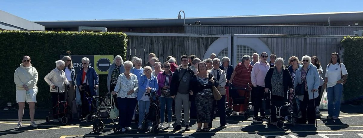 ListeningEar9's tweet photo. Today Listening Ear's Knit and Natter group travelled for a day's shopping at the Boulevard Banbridge.

It is great to see the membership growing and all enjoying themselves.

#YouMatterToUs 
#TNLCommunityFund 
#NIHE https://t.co/TfYRPC6DDy
