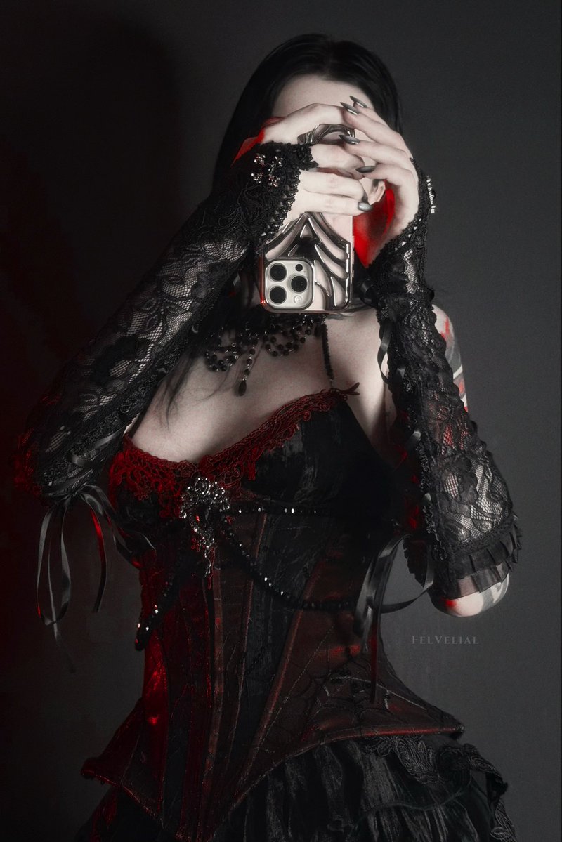 「Ｖ Σ ＬＩ Λ Ｌ」 tweet media