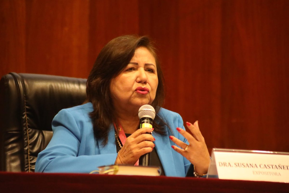 Poder_Judicial_'s tweet photo. #Ahora. Se inicia tercera jornada del Congreso Internacional de Derecho Constitucional: Justicia e Independencia Judicial, con participación de Susana Castañeda Otsu con la ponencia: Proceso competencial y amparo. Ver aquí: https://t.co/AjVXNQzYFj https://t.co/NmKm89BAbv