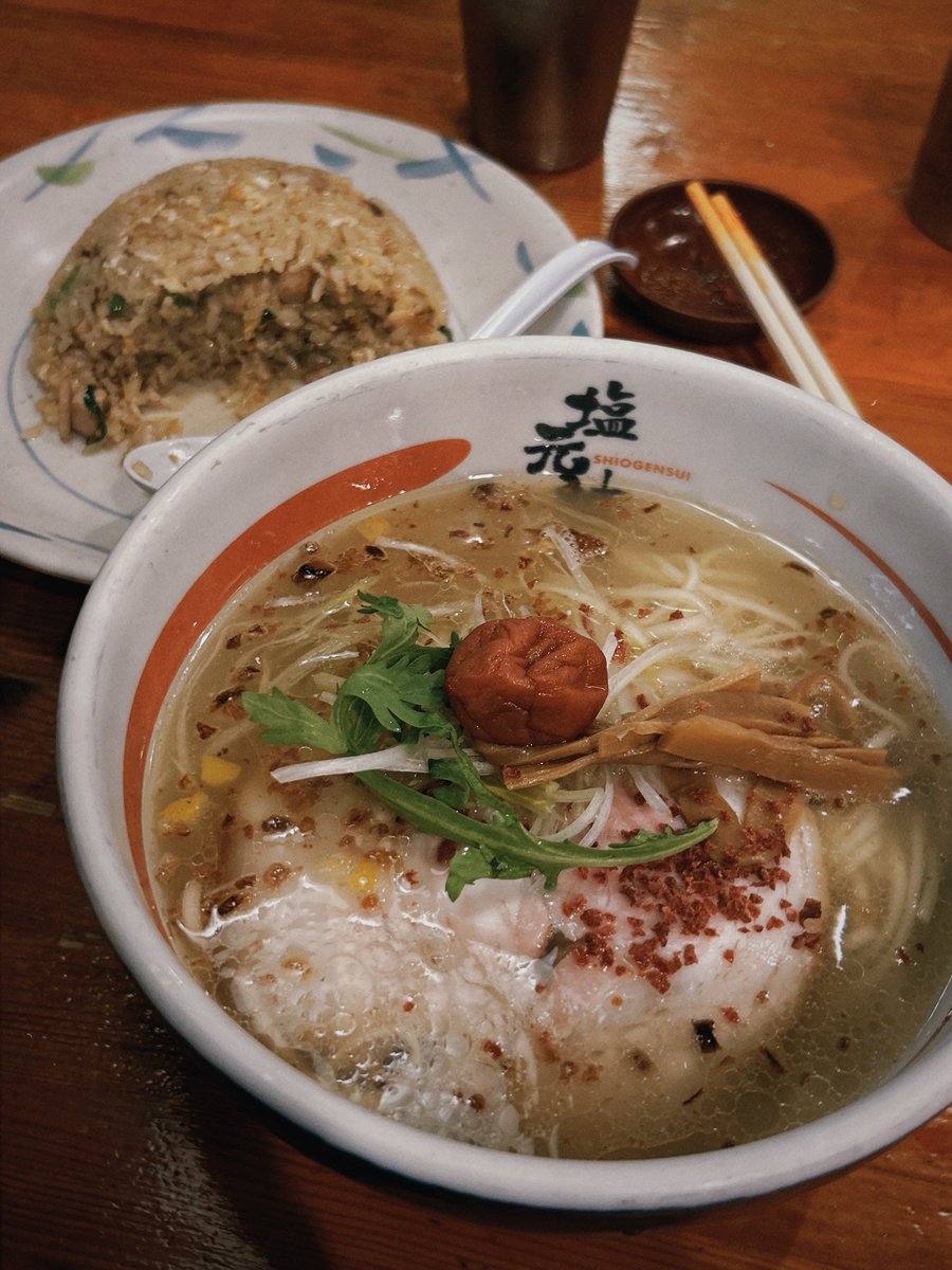 セメントの犬 tweet media