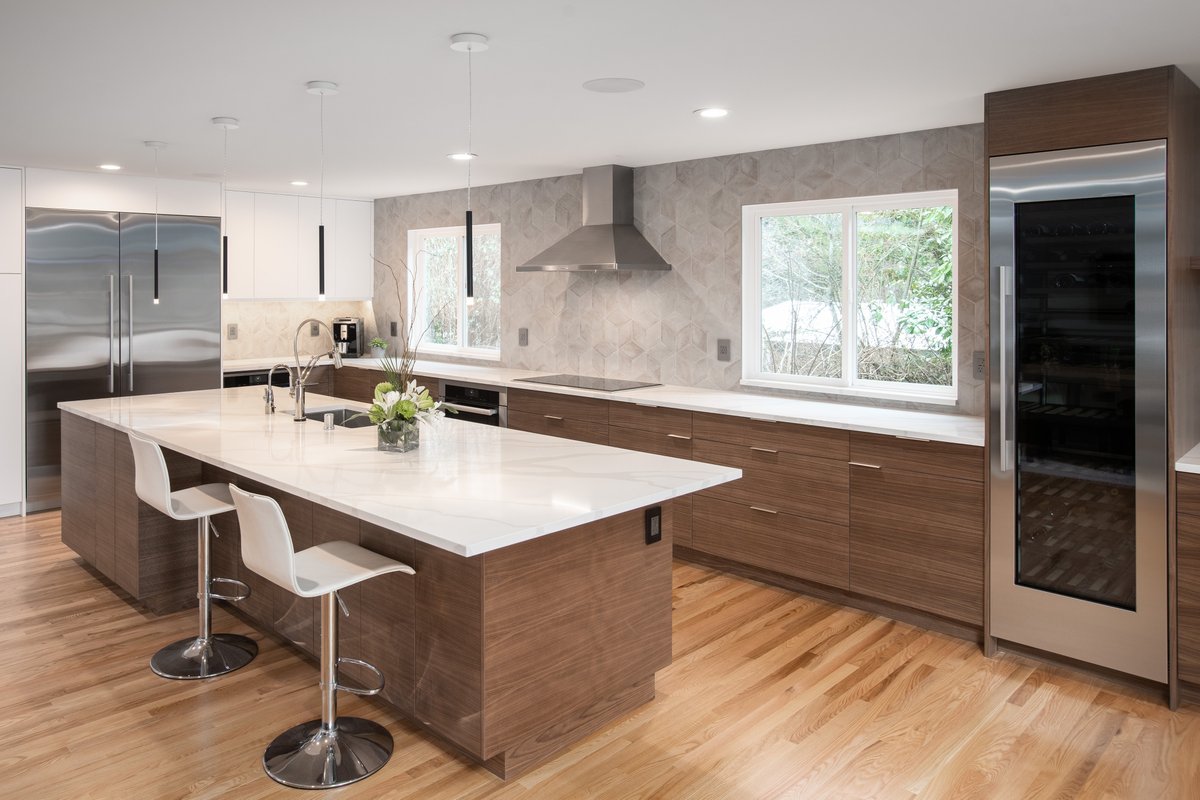 armadabuild's tweet photo. Kitchen, living room, bathroom — one consistent design language throughout.

Warm wood. Clean geometry. Materials that hold up over time.

Three rooms. One approach. No shortcuts.

📍 Bellevue &amp; Greater Seattle
📞 (425) 558-9400
🌐 https://t.co/BlMxoFcPE0 https://t.co/pWhrGax7Dm