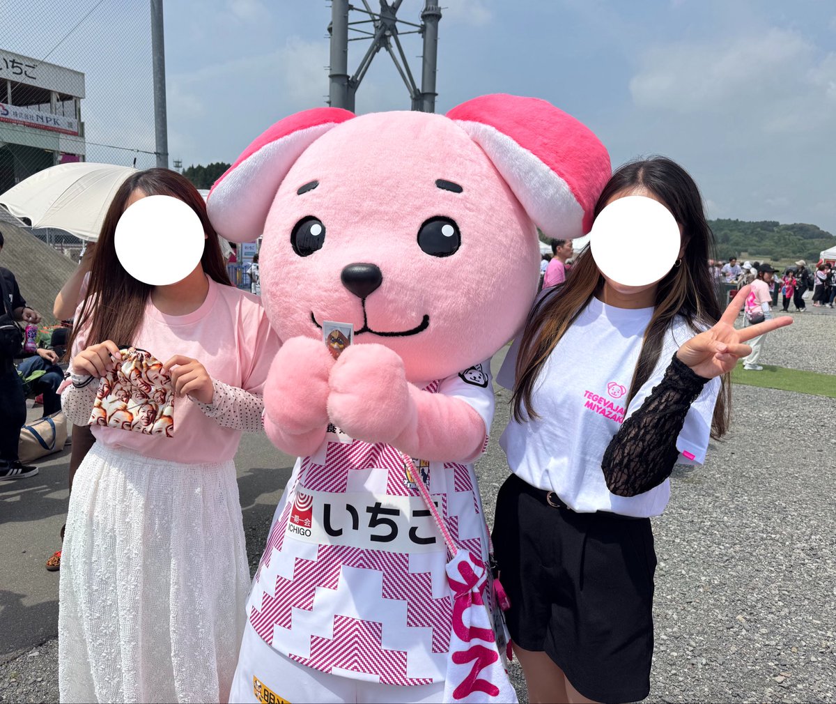 🈂️ヤ tweet media