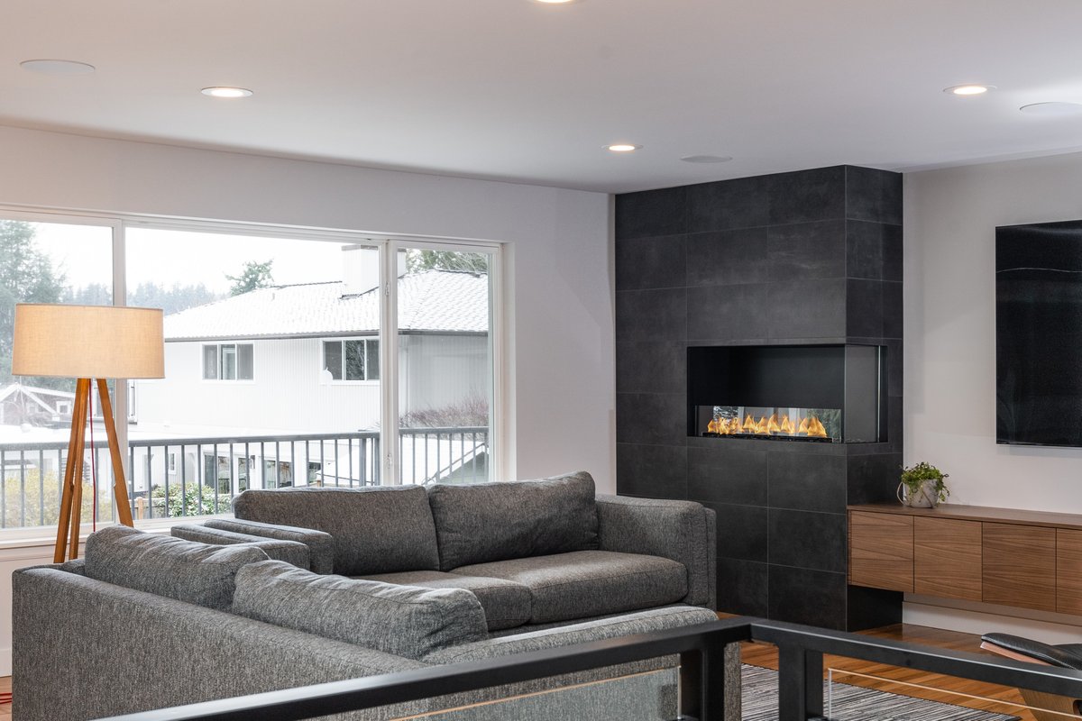 armadabuild's tweet photo. Kitchen, living room, bathroom — one consistent design language throughout.

Warm wood. Clean geometry. Materials that hold up over time.

Three rooms. One approach. No shortcuts.

📍 Bellevue &amp; Greater Seattle
📞 (425) 558-9400
🌐 https://t.co/BlMxoFcPE0 https://t.co/pWhrGax7Dm