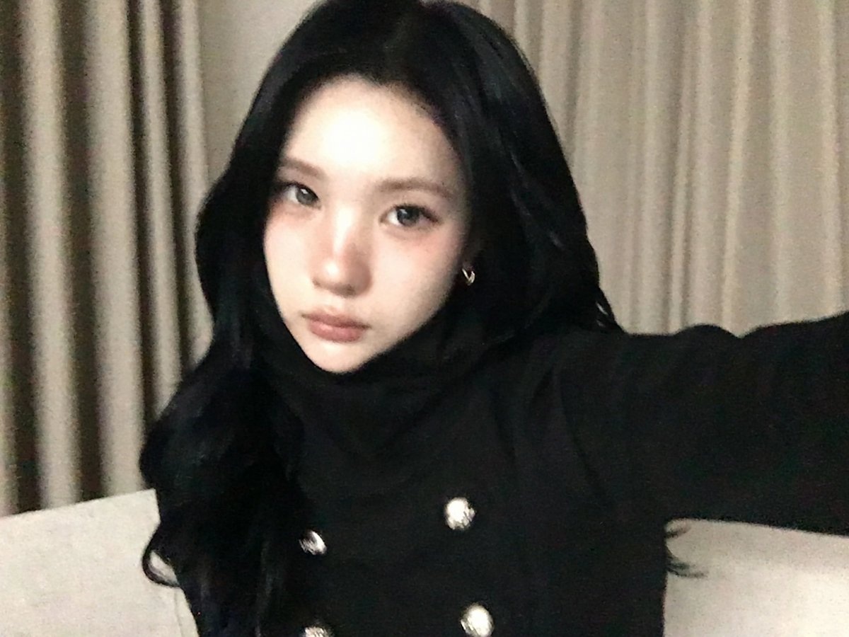 Hearts2Hearts Base tweet media