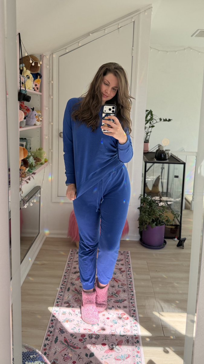 🪲Diana🪲 tweet media