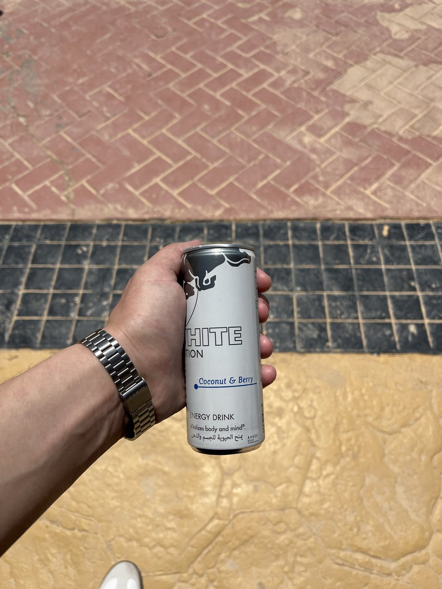 شاي 🍃 tweet media