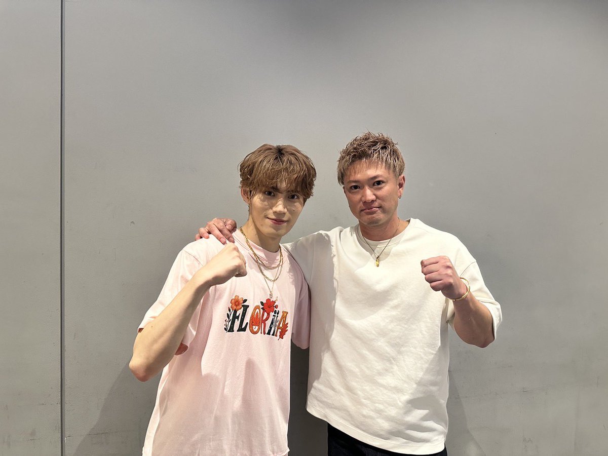 そして今回もSASUKEの師匠、長崎さんが来てくださいました‼️

ずっと憧れてた人の弟子になれて、ご家族みんなで応援までしていただけるなんて子供の頃の自分が知ったら信じてくれないと思います笑

長崎さんにパワーもらって改めて頑張ろうと思いました😊

<a href="/shunsuke516jump/">長崎峻侑</a> 

#SASUKE2026 
#BUDDiiS