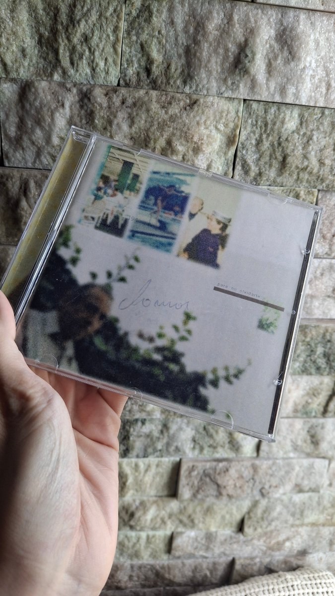 mariaroad_'s tweet photo. Ahora en un mes se cumplen 2 años de este disco, desde su salida digo que me parece el perfecto efecto Spiderland de Slint, cuesta creer que pibes tan chicos hayan hecho un disco tan magno pero asi fue! Es un poco la magia

Para mi 10/10. El tiempo me dará la razón https://t.co/k67CmtPpLf