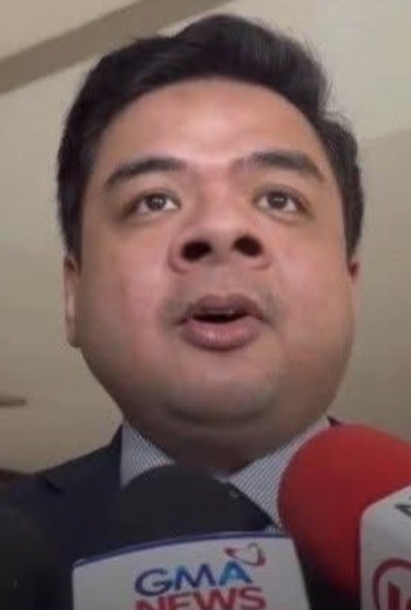 SundalongKnin's tweet photo. @terryridon Ok na ok kami kokey.
Sanay na kami sa mga katarantaduhan mo at sa pambubuwaya nyo sa mga tao.
Ikaw ang humanda boi. 25 months na lang ang paghahari ng mga Marcos. Bibitayin ka namin pabaliktad.
#HouseOfCrocs
#Tongressman
#MaletaGang https://t.co/KmmTdaS47t