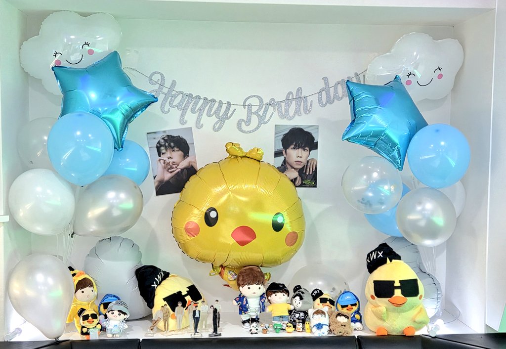 우영님~생일축하해요🎂
앞으로도 건강하고 행복하시길 바래요💙

今年もセンイルパーティしてきたよ🎉

#HAPPY_WOOYOUNG_DAY
#우리의늪_장우영생일축하해
