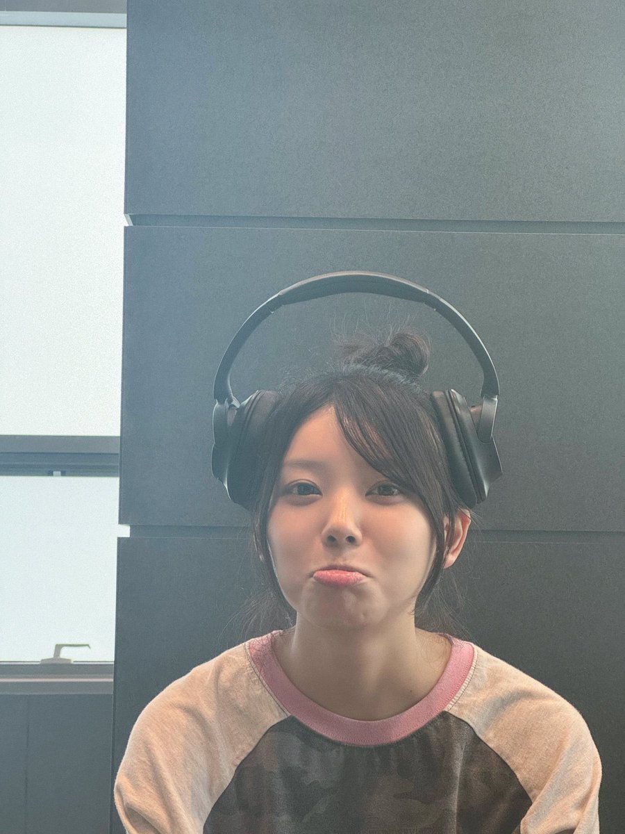 𝘽𝙪𝙣 tweet media